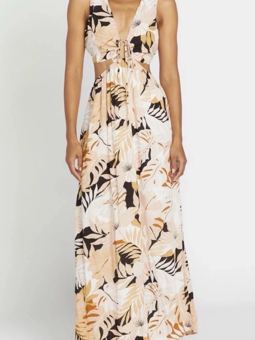 Volcom Let’s Luau Tropical Cutout Maxi Dress in Peach Floral, XL